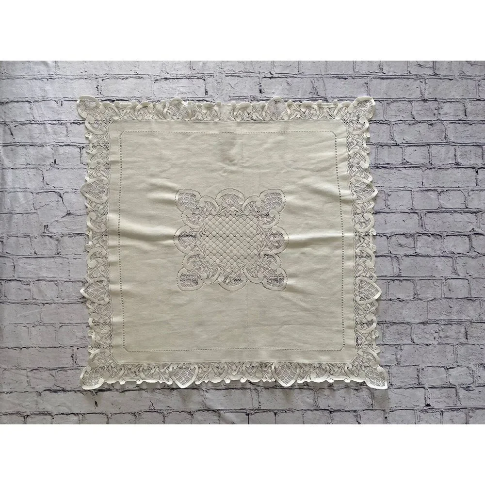 Vintage 1980s Ivory Lace Leaves Rectangle Tablecloth Cottage Farmhouse 26